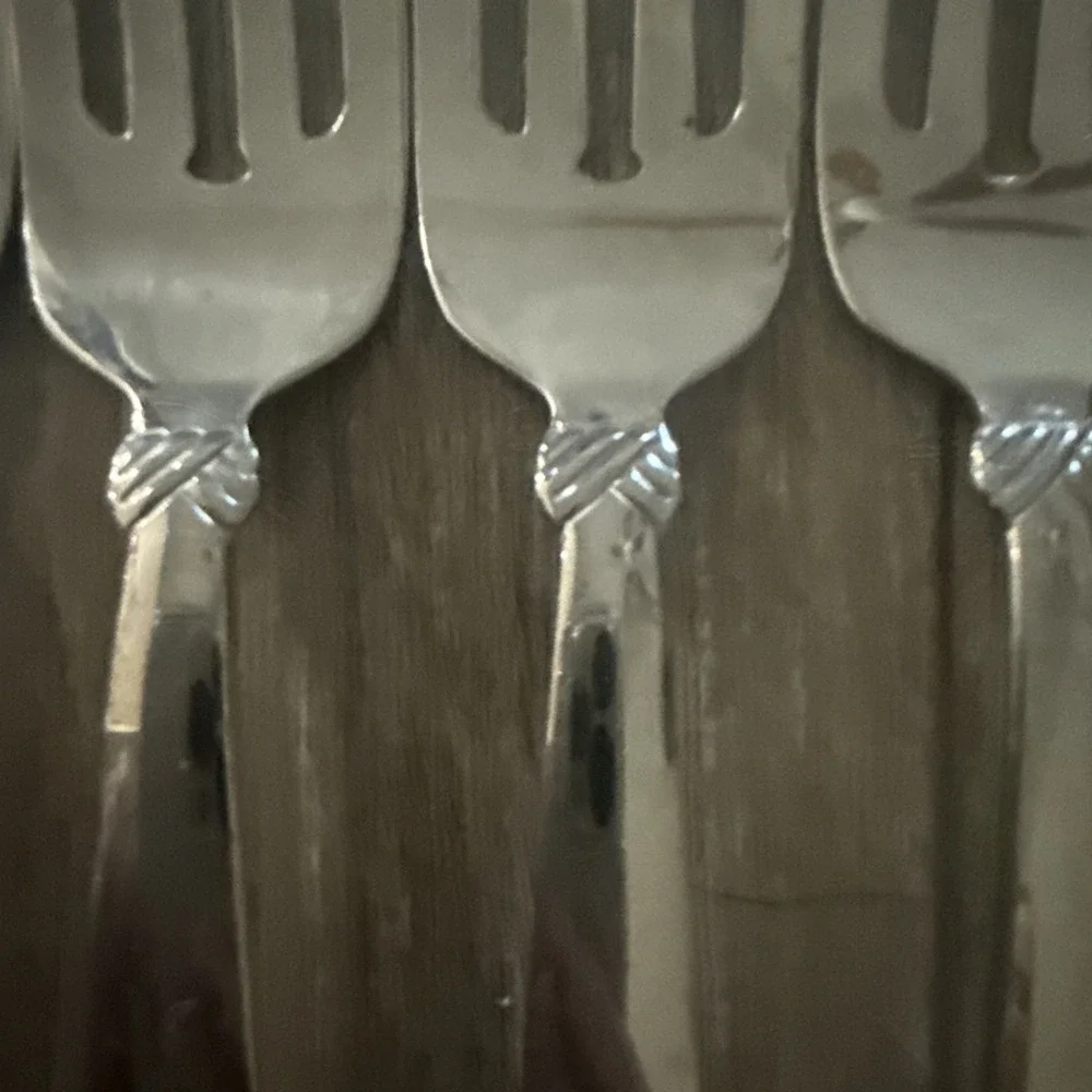 Oneida salad forks